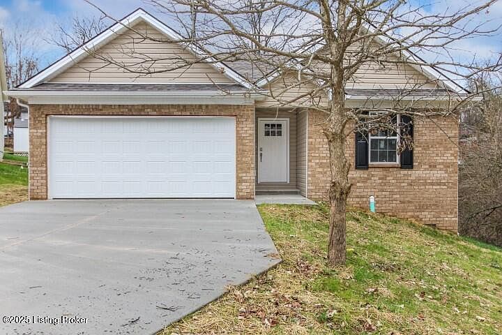1st image of 119 Kendallwood Dr