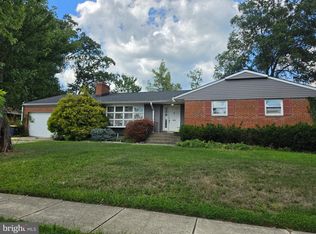 9618 Wellington St, Lanham, MD 20706