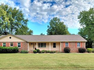 1454 Twin Feather Dr, Murfreesboro, TN 37129