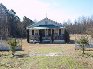 859 Veachs Mill Rd, Warsaw, NC 28398