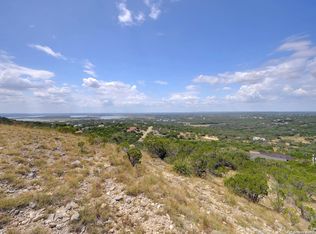 1081 Eagle Point Dr, Fischer, TX 78623