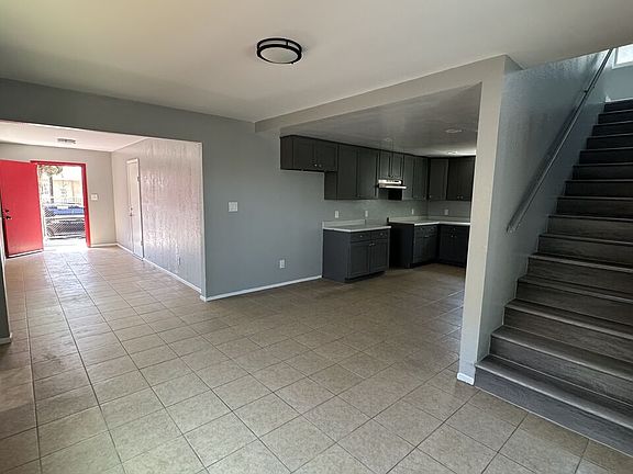5th image of 1255 Velasco St #A