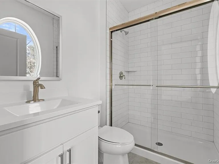 75 Forester Ave #Townhouse 2 — Photo 10
