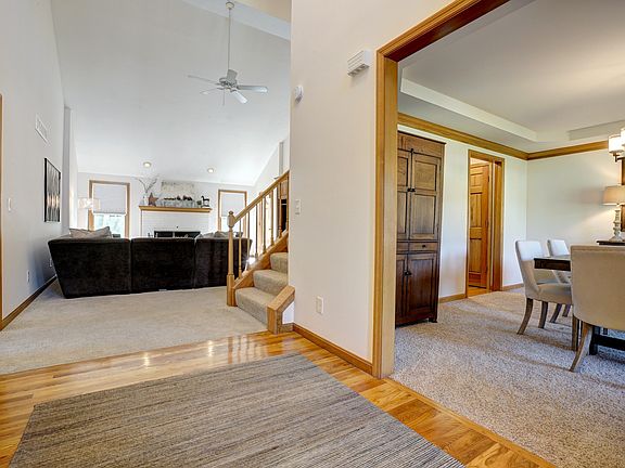 3rd image of 11515 Deer Trace Ln