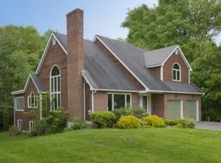 160 Reed St, Lexington, MA 02420