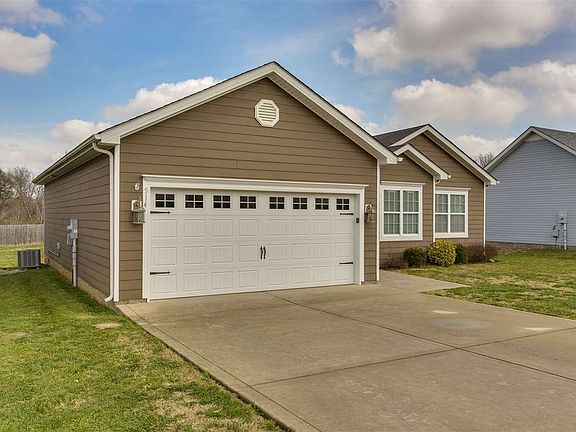 2nd image of 514 Sweet Birch Ct