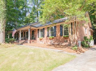 822 Churchill Dr, Chapel Hill, NC 27517