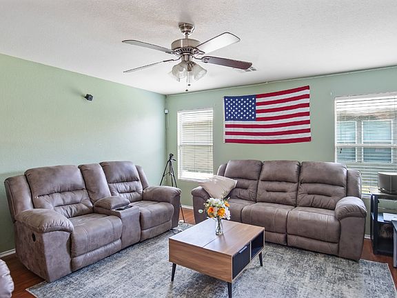 4th image of 5206 Lyra Dr