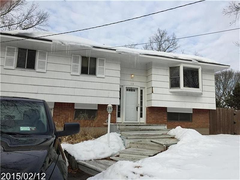 1st image of 68 Sandy Hollow Dr
