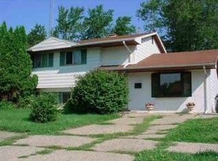 1005 Lockhead St, Flint, MI 48507