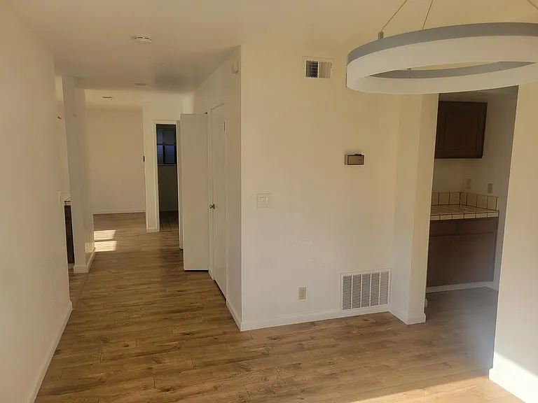 2224 Emerald Hills Cir — Photo 27