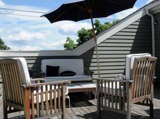 210 University Ave, Providence, RI 02906