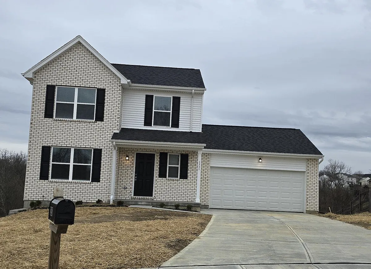 Floor plan 1351 Hobart Independence KY 41051