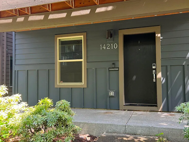 14210 SW Compass Dr — Photo 26