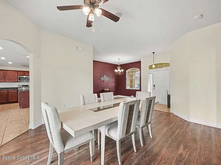 992 Coquina St SE — Photo 18