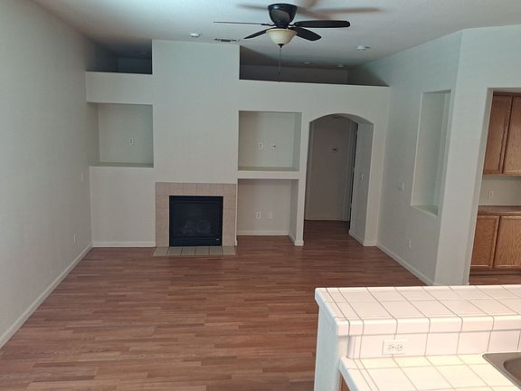 5th image of 2092 Glory Ct