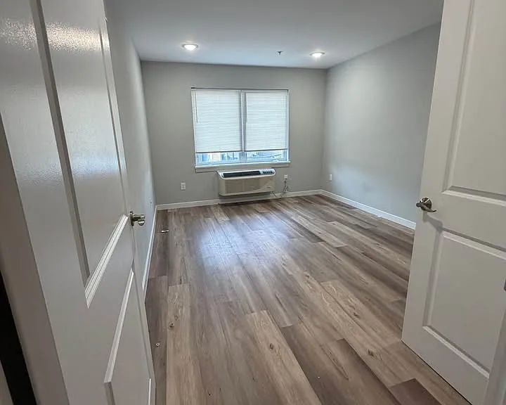 188 Lafayette St #104 — Photo 8