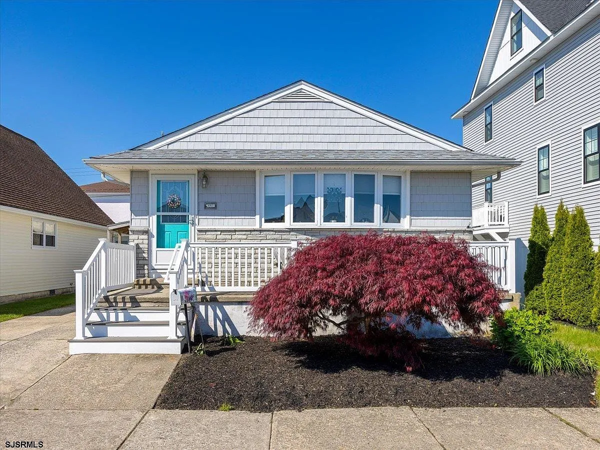 3 bed, 2.5 bath, 1796 sqft, $1,800 — Photo 3