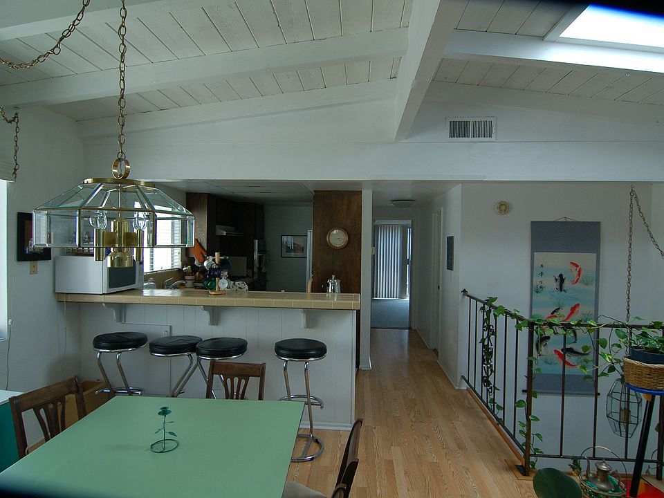 Upstairs Dining Rm 