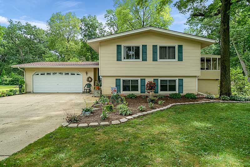 1st image of 4408 Jennel Dr