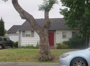 8811 Shoemaker Ave, Whittier, CA 90602