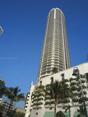 1750 N Bayshore Dr #3111 Photo 1