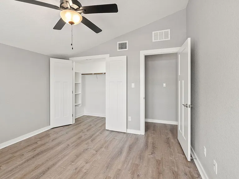 20 Tate Lane — Photo 16