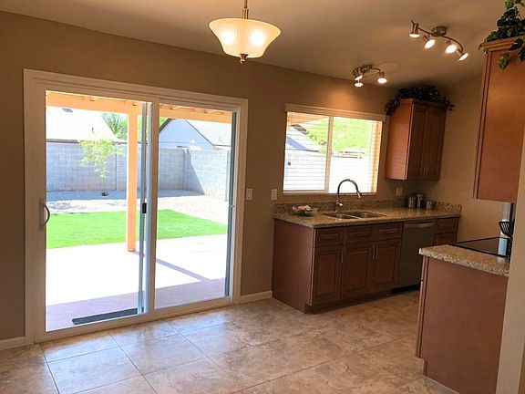 20242 N 30th Dr - Pic #5