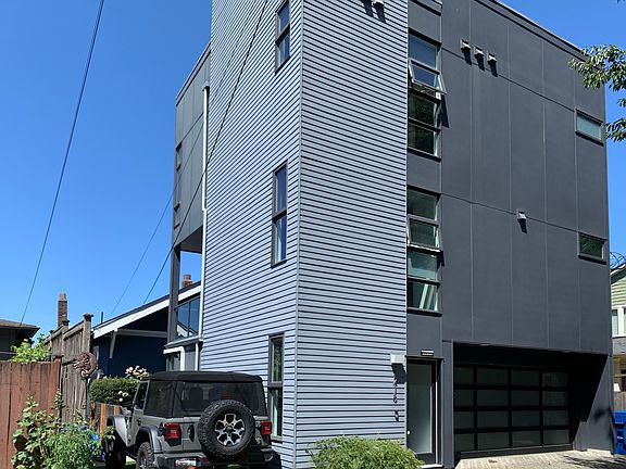 2nd image of 2218 11th Ave W