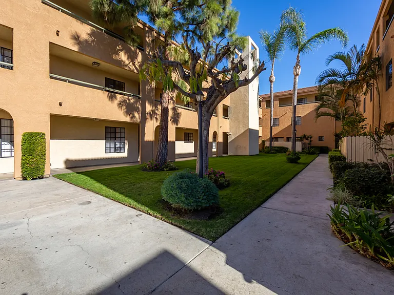 Villa Monterey — Photo 21