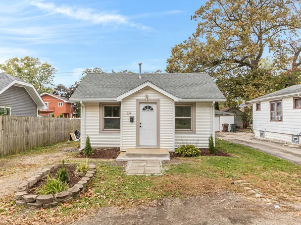 531 Fox St, Joliet, IL 60432