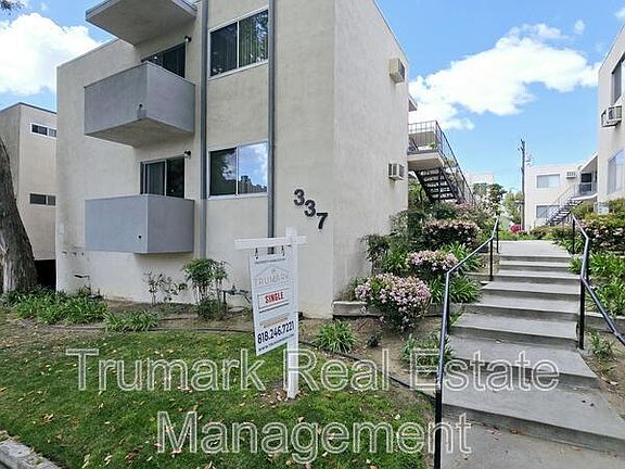 2nd image of 337 E Tujunga Ave Unit C