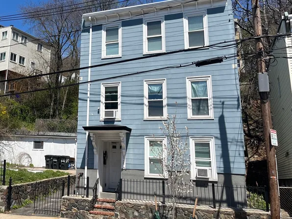 126 Leyden St, East Boston, MA 02128