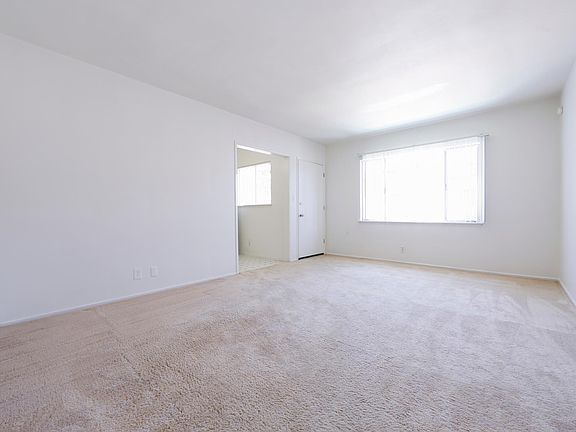 3rd image of 1235 Federal Ave APT 6