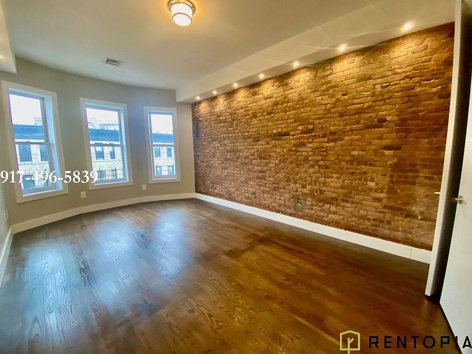 1st image of 205 Saint James Pl #3A