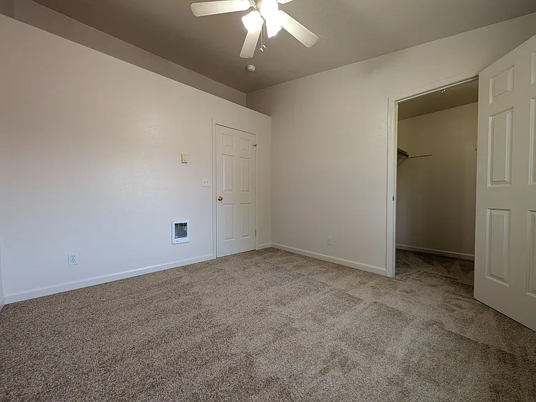 5949 Aster St — Photo 13