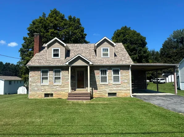 686 Lafayette St, Lewisburg, WV 24901