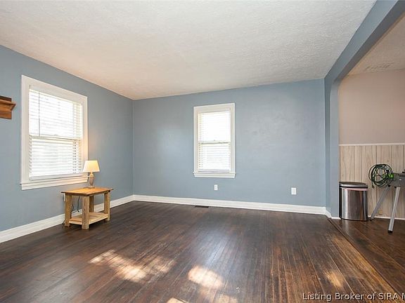 4th image of 14635 Greene St NE