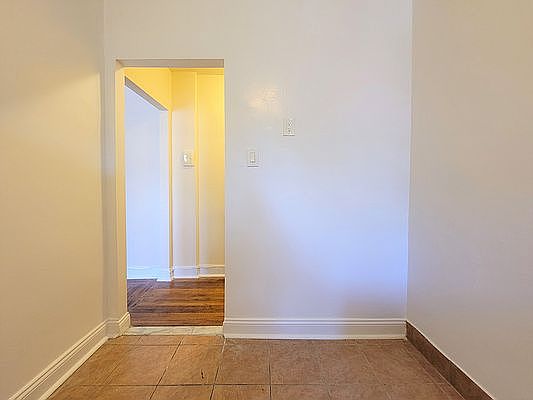 5th image of 4601 Skillman Ave #A33