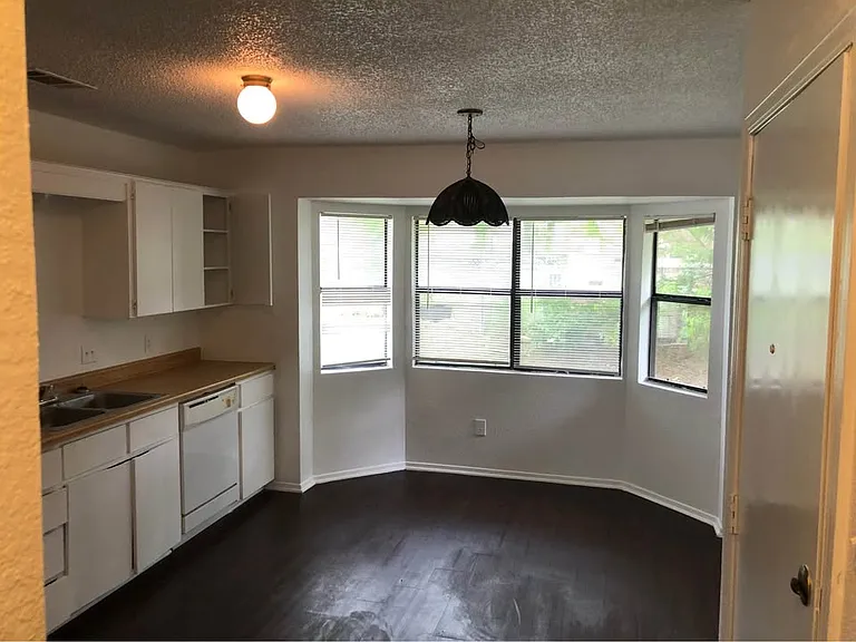 802 Florence Rd #B — Photo 5