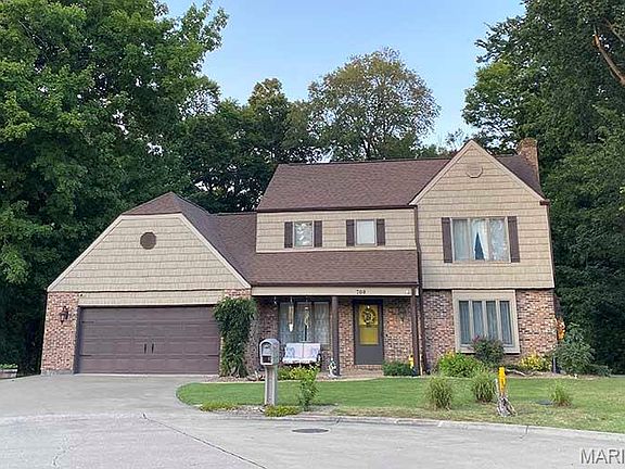 2nd image of 708 Harvard Dr