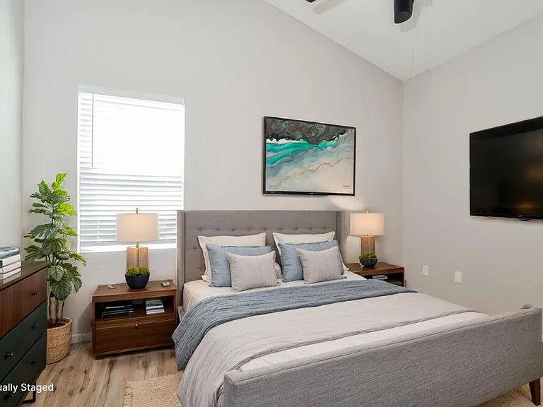 10412 Glassborough Dr — Photo 9