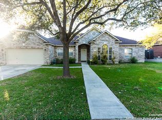 9341 Silent Oaks, San Antonio, TX 78250