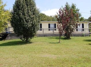 1094 Laurelwood Acres Rd, Cedar Bluff, VA 24609