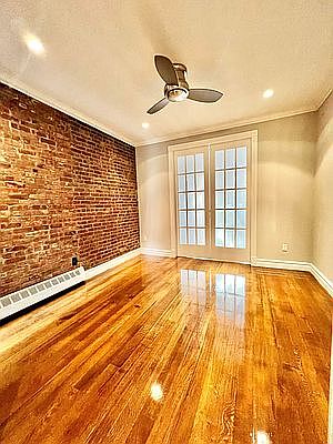 2nd image of 219 E 28th St APT 4B