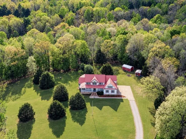 772 Salmon Branch Rd, Erin, TN 37061