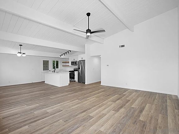 5th image of 8529-35 Lemon Ave