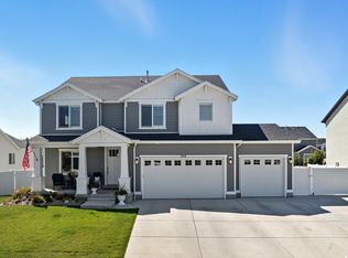 572 S Chamberlain St, Mapleton, UT 84664