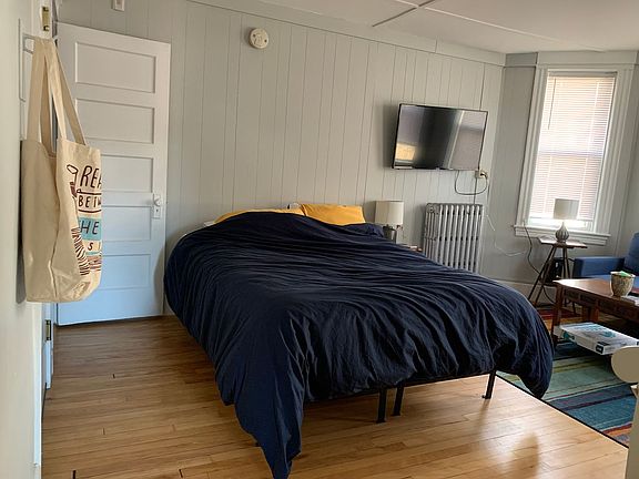 5th image of 51 Park St APT 7