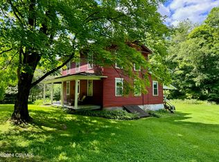 15 Cully Run Rd, Benton, PA 17814
